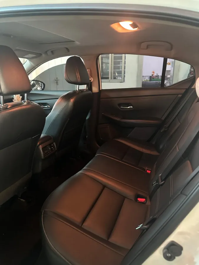 2020 Nissan Sylphy 1.6L 135HP L4 CVT,autocango,china used car exporter,china ev exporter,chinese used car exporter,chinese used ev exporter