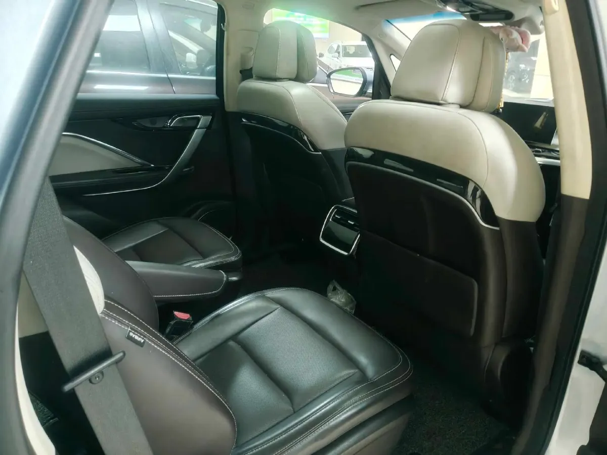 2019 Geely JiaJi 1.5T 177HP L3 7DCT,autocango,china used car exporter,china ev exporter,chinese used car exporter,chinese used ev exporter