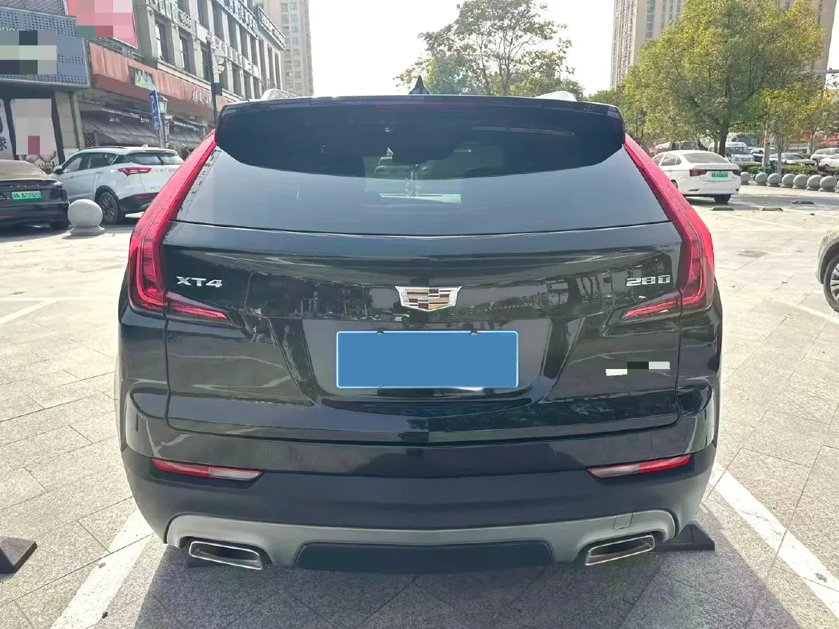 2020 Cadillac XT4 2.0T 241HP L4 9AT,autocango,china used car exporter,china ev exporter,chinese used car exporter,chinese used ev exporter