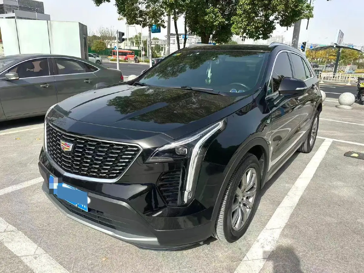 2020 Cadillac XT4 2.0T 241HP L4 9AT 2020 Cadillac XT4 2.0T 241HP L4 9AT