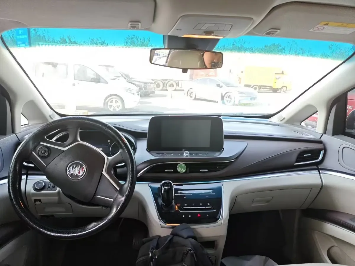 2022 Buick GL8 2.0T 237HP L4 9AT,autocango,china used car exporter,china ev exporter,chinese used car exporter,chinese used ev exporter