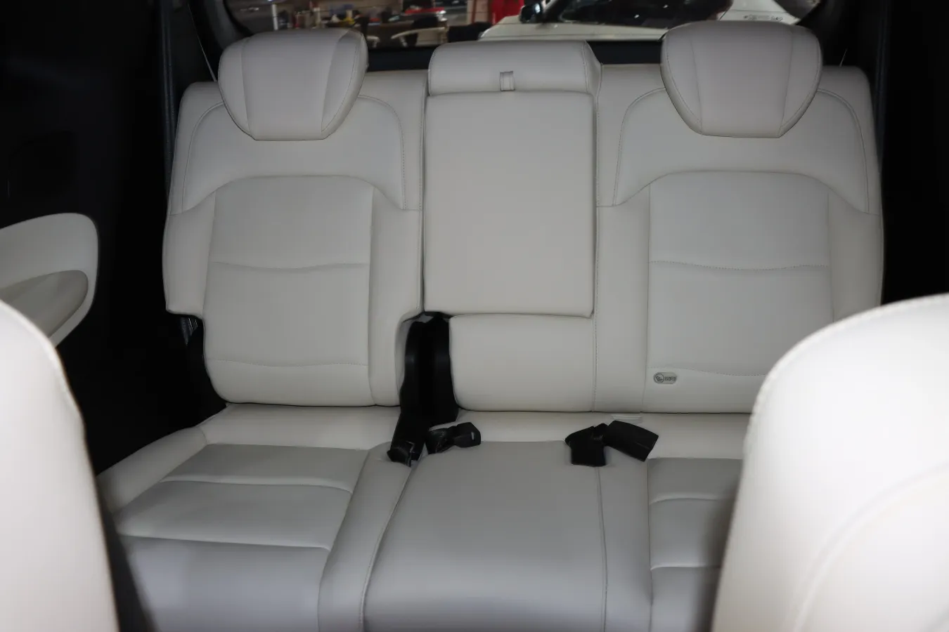 2023 GAC Trumpchi M8 2.0T 190HP L4 E-CVT Hybrid,autocango,china used car exporter,china ev exporter,chinese used car exporter,chinese used ev exporter