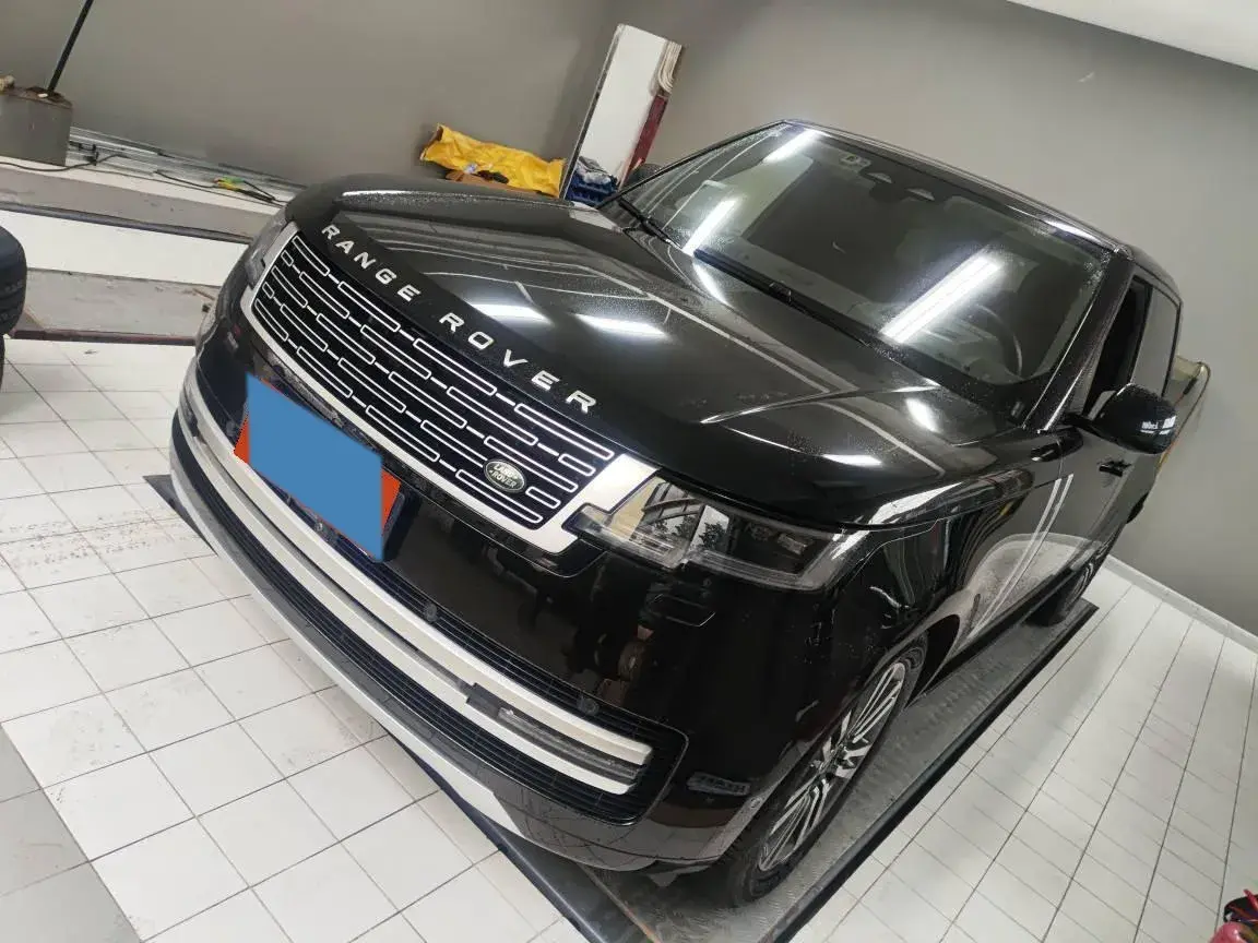 2023 Land Rover Range Rover 3.0T 400HP L6 8AT