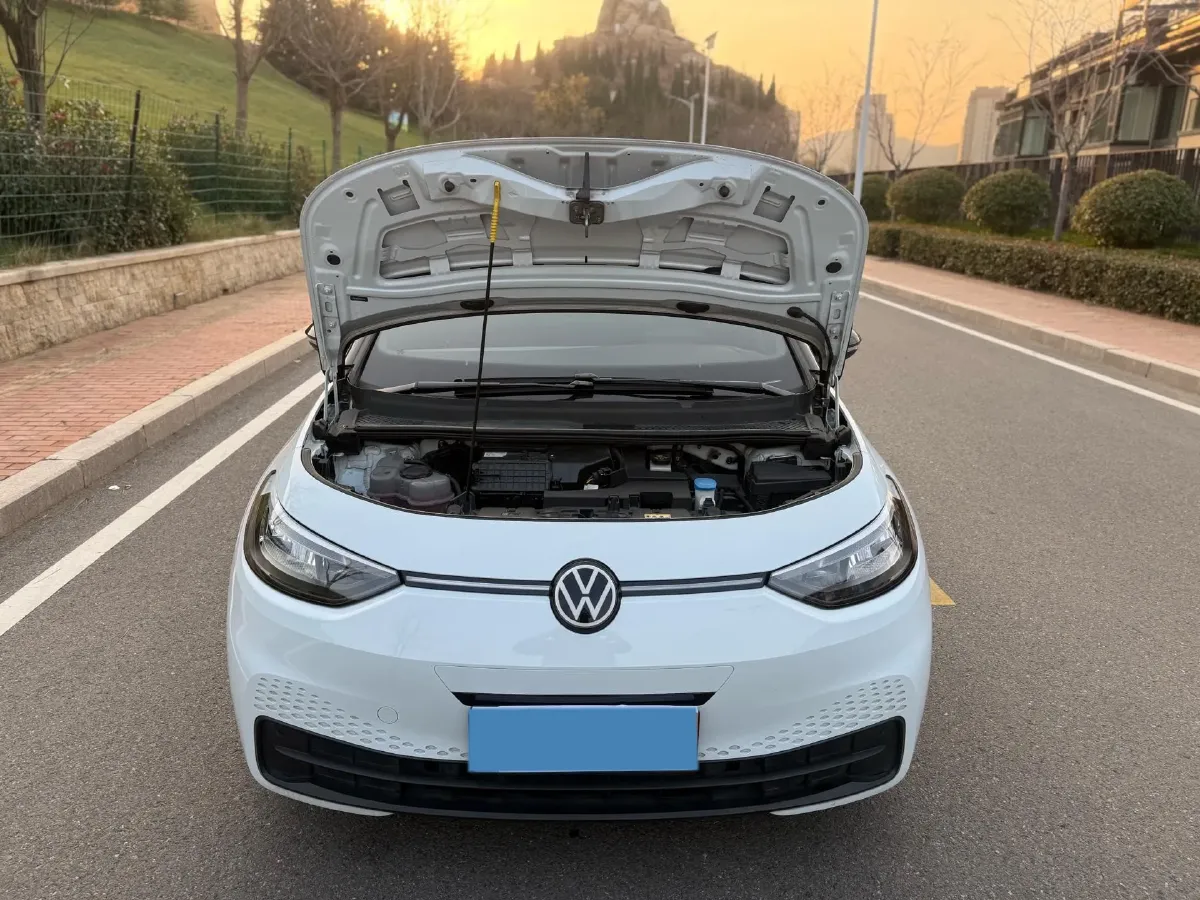 2022 Volkswagen ID.3 BEV 57.3KWH,autocango,china used car exporter,china ev exporter,chinese used car exporter,chinese used ev exporter