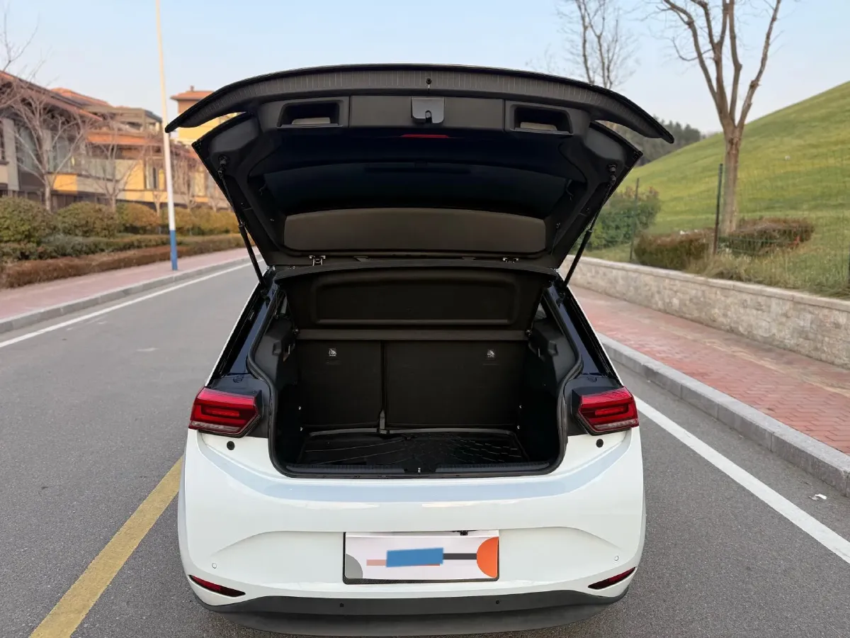 2022 Volkswagen ID.3 BEV 57.3KWH,autocango,china used car exporter,china ev exporter,chinese used car exporter,chinese used ev exporter