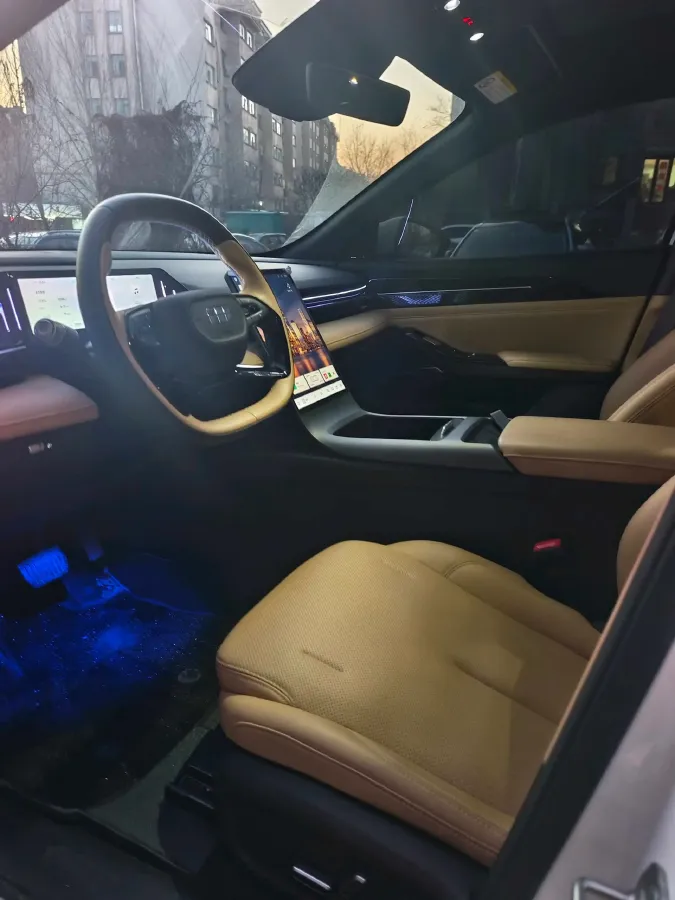 2023 Geely Galaxy L6 1.5T 163HP L4 3DHT PHEV,autocango,china used car exporter,china ev exporter,chinese used car exporter,chinese used ev exporter