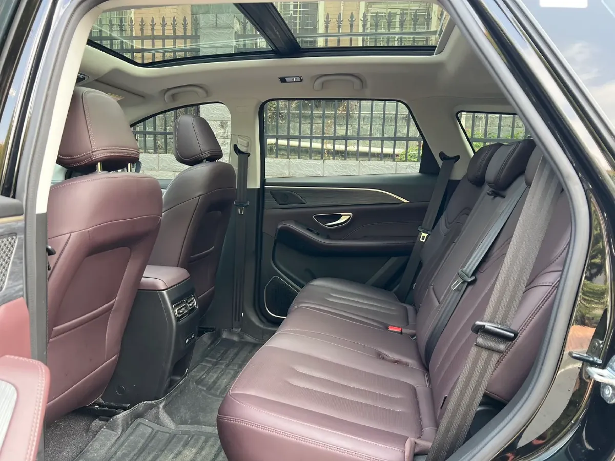 2024 Jetour X90 Plus 1.6T 197HP L4 7DCT,autocango,china used car exporter,china ev exporter,chinese used car exporter,chinese used ev exporter