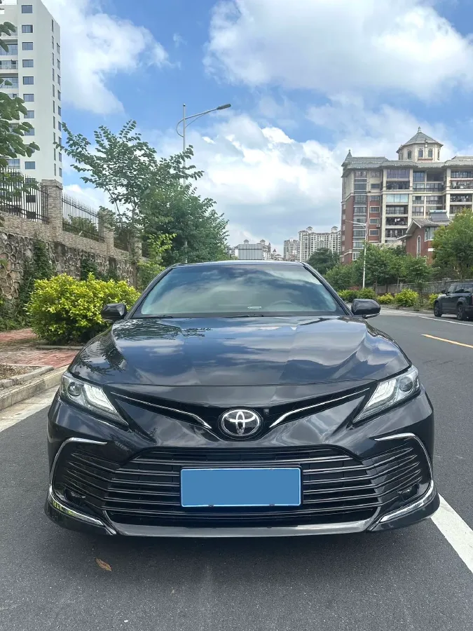 2021 Toyota Camry 2.5L 209HP L4 8AT,autocango,china used car exporter,china ev exporter,chinese used car exporter,chinese used ev exporter