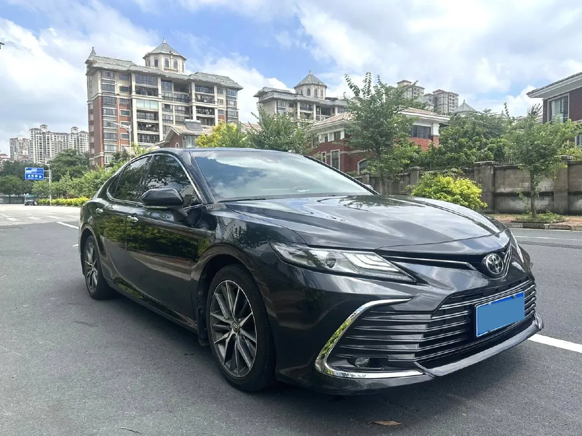 2021 Toyota Camry 2.5L 209HP L4 8AT,autocango,china used car exporter,china ev exporter,chinese used car exporter,chinese used ev exporter