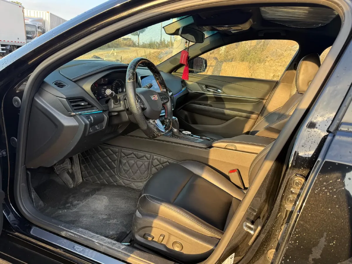 2021 Cadillac CT4 2.0T 237HP L4 8AT,autocango,china used car exporter,china ev exporter,chinese used car exporter,chinese used ev exporter