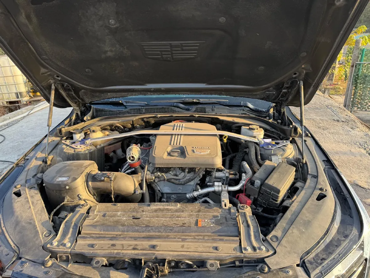 2021 Cadillac CT4 2.0T 237HP L4 8AT,autocango,china used car exporter,china ev exporter,chinese used car exporter,chinese used ev exporter