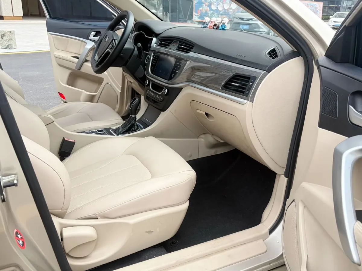 2017 Geely Emgrand 1.5L 109HP L4 CVT,autocango,china used car exporter,china ev exporter,chinese used car exporter,chinese used ev exporter