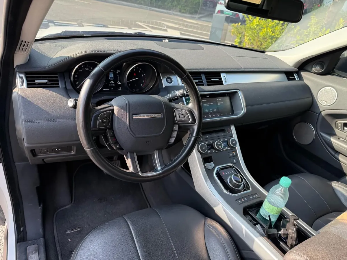 2018 Land Rover Range Rover Evoque 2.0T 241HP L4 9AT,autocango,china used car exporter,china ev exporter,chinese used car exporter,chinese used ev exporter