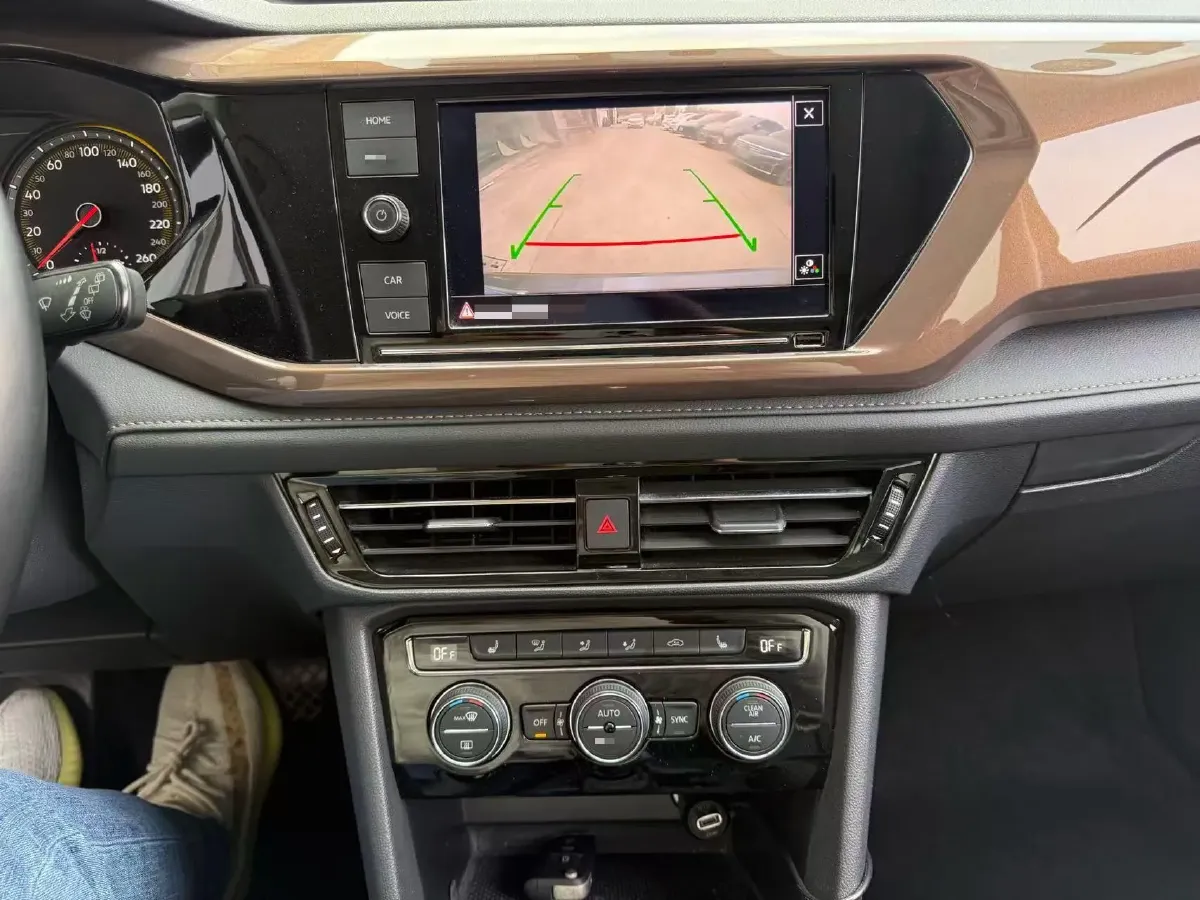 2019 MINI MINI 1.5T 102HP L3 7DCT,autocango,china used car exporter,china ev exporter,chinese used car exporter,chinese used ev exporter