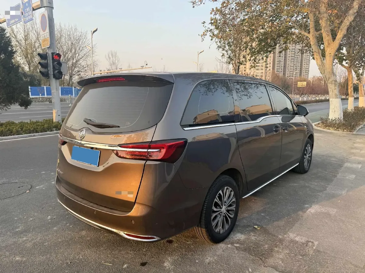 2022 Buick GL8 2.0T 237HP L4 9AT,autocango,china used car exporter,china ev exporter,chinese used car exporter,chinese used ev exporter