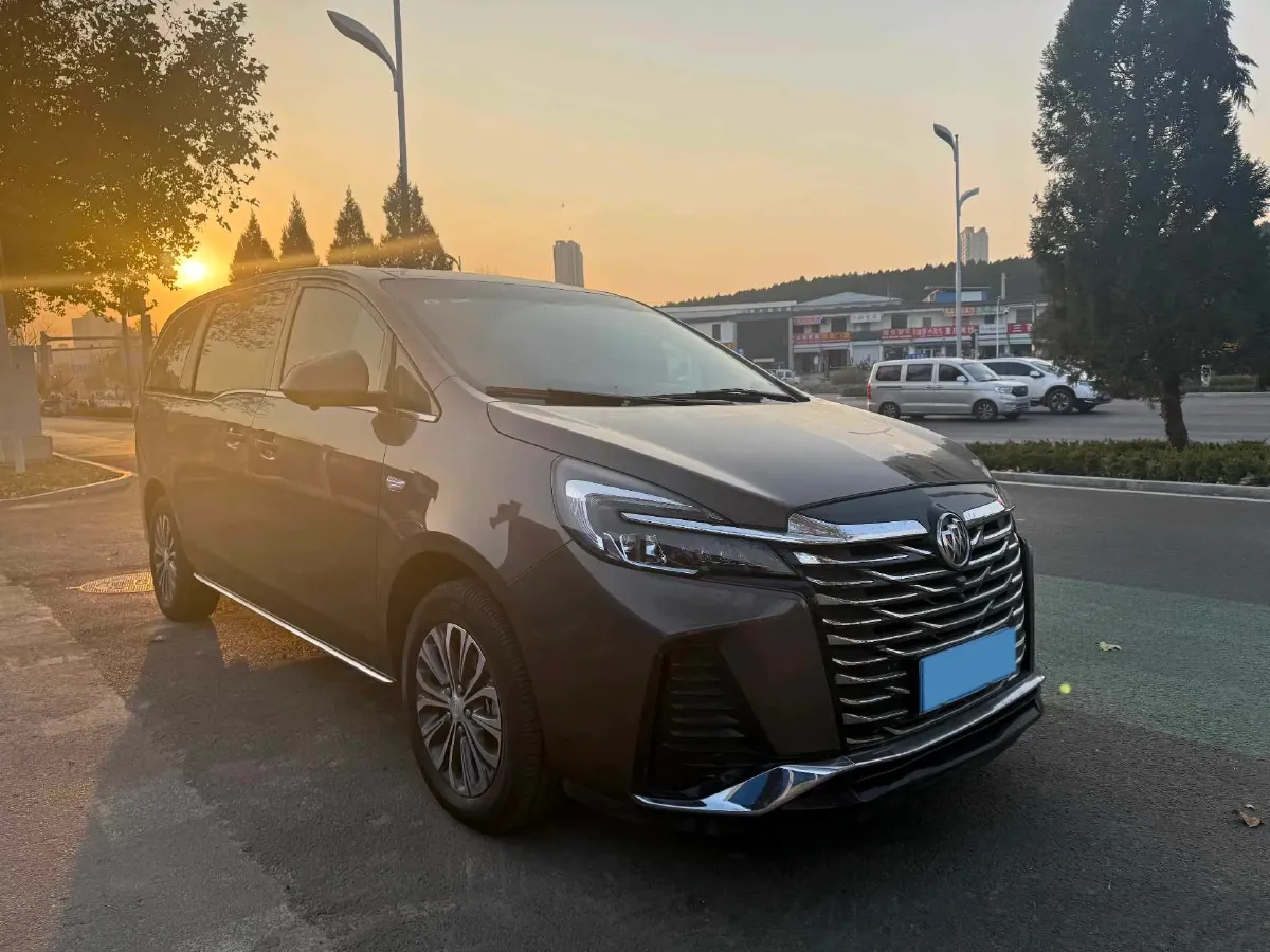 2022 Buick GL8 2.0T 237HP L4 9AT,autocango,china used car exporter,china ev exporter,chinese used car exporter,chinese used ev exporter