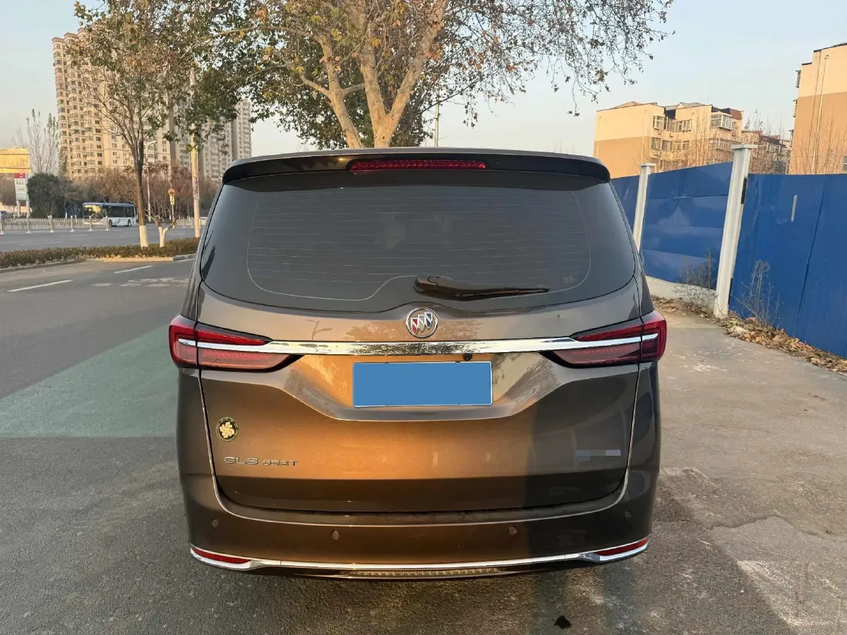 2022 Buick GL8 2.0T 237HP L4 9AT,autocango,china used car exporter,china ev exporter,chinese used car exporter,chinese used ev exporter