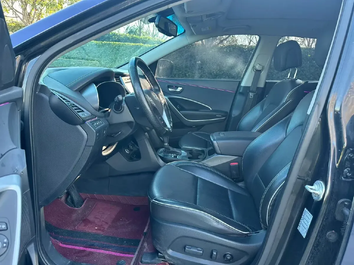 2017 Hyundai Santafe 2.0T 245HP L4 6AT,autocango,china used car exporter,china ev exporter,chinese used car exporter,chinese used ev exporter