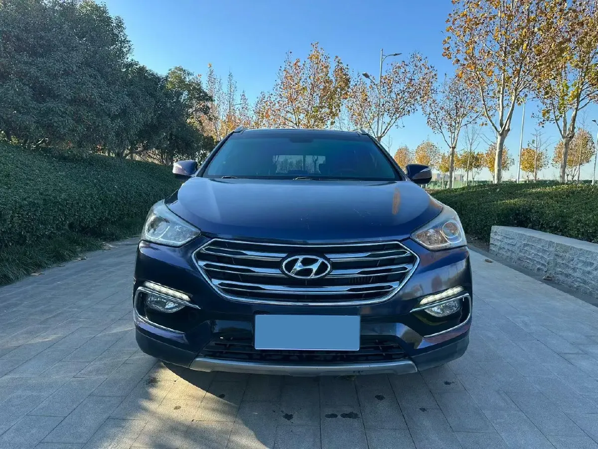 2017 Hyundai Santafe 2.0T 245HP L4 6AT,autocango,china used car exporter,china ev exporter,chinese used car exporter,chinese used ev exporter