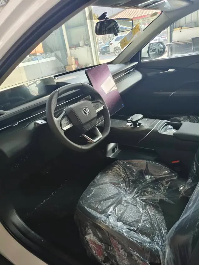 2025 ChangAn Eado 1.5T 192HP L4 7DCT,autocango,china used car exporter,china ev exporter,chinese used car exporter,chinese used ev exporter