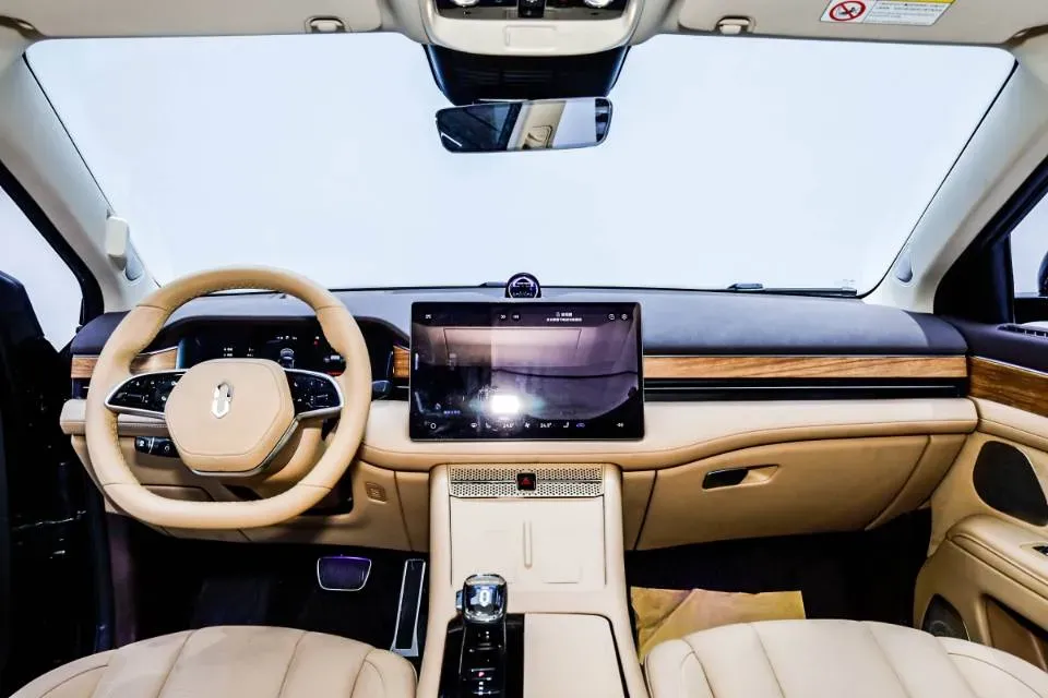 2024 AITO AITO M7 1.5T 152HP L4 REEV 38.5KWH,autocango,china used car exporter,china ev exporter,chinese used car exporter,chinese used ev exporter