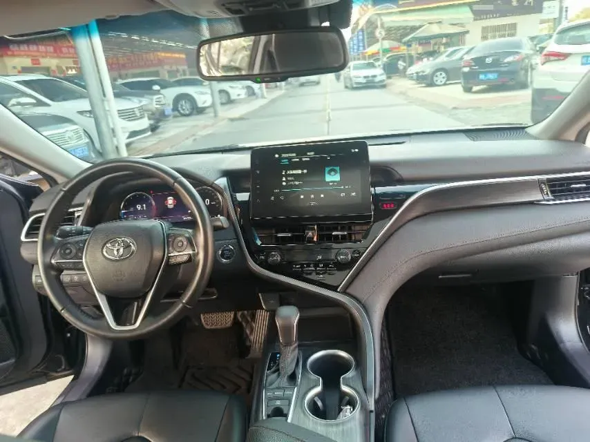 2021 Toyota Camry 2.5L 209HP L4 8AT,autocango,china used car exporter,china ev exporter,chinese used car exporter,chinese used ev exporter