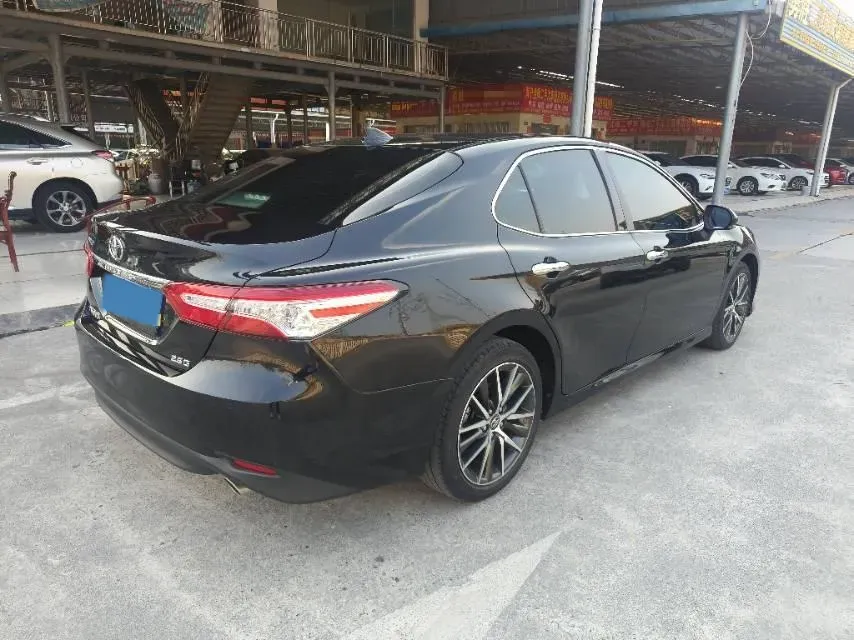 2021 Toyota Camry 2.5L 209HP L4 8AT,autocango,china used car exporter,china ev exporter,chinese used car exporter,chinese used ev exporter