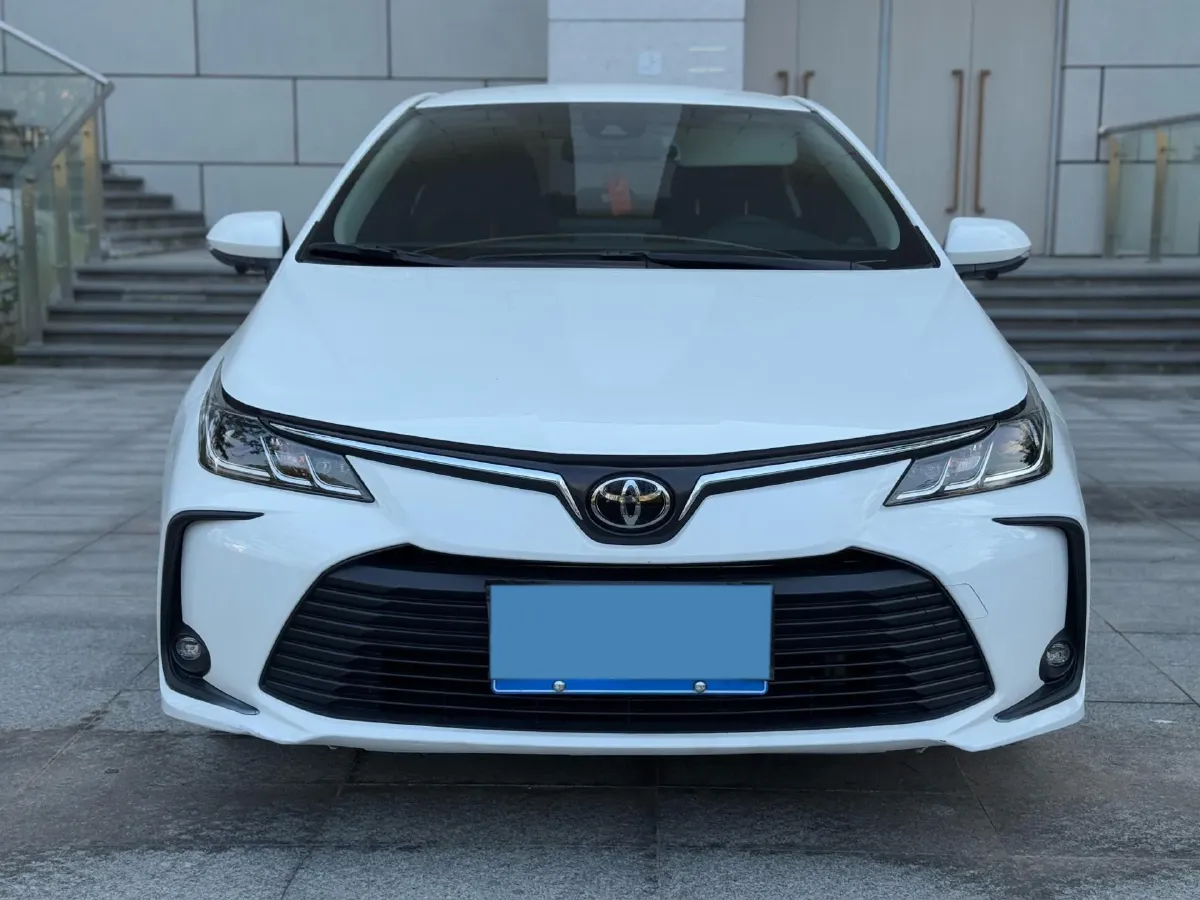 2022 Toyota Corolla 1.2T 116HP L4 CVT,autocango,china used car exporter,china ev exporter,chinese used car exporter,chinese used ev exporter