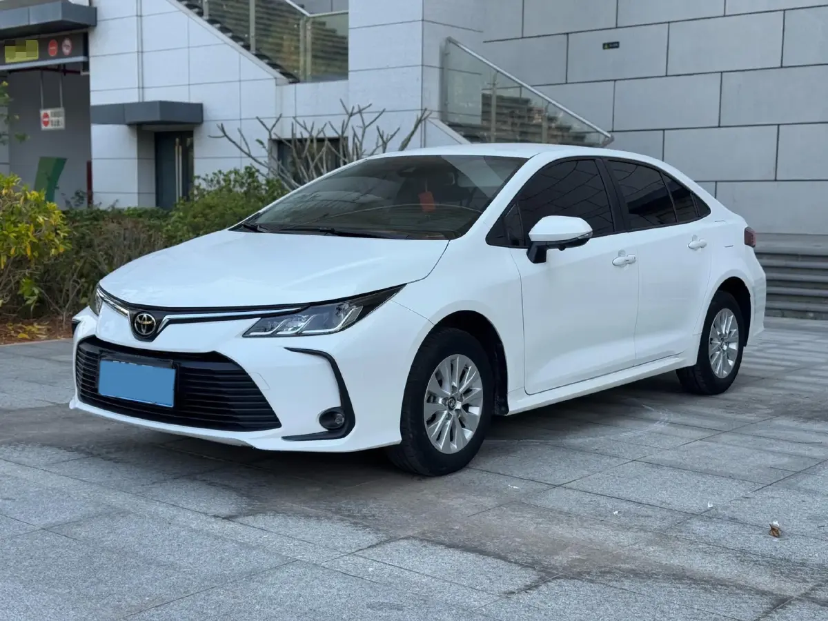 2022 Toyota Corolla 1.2T 116HP L4 CVT