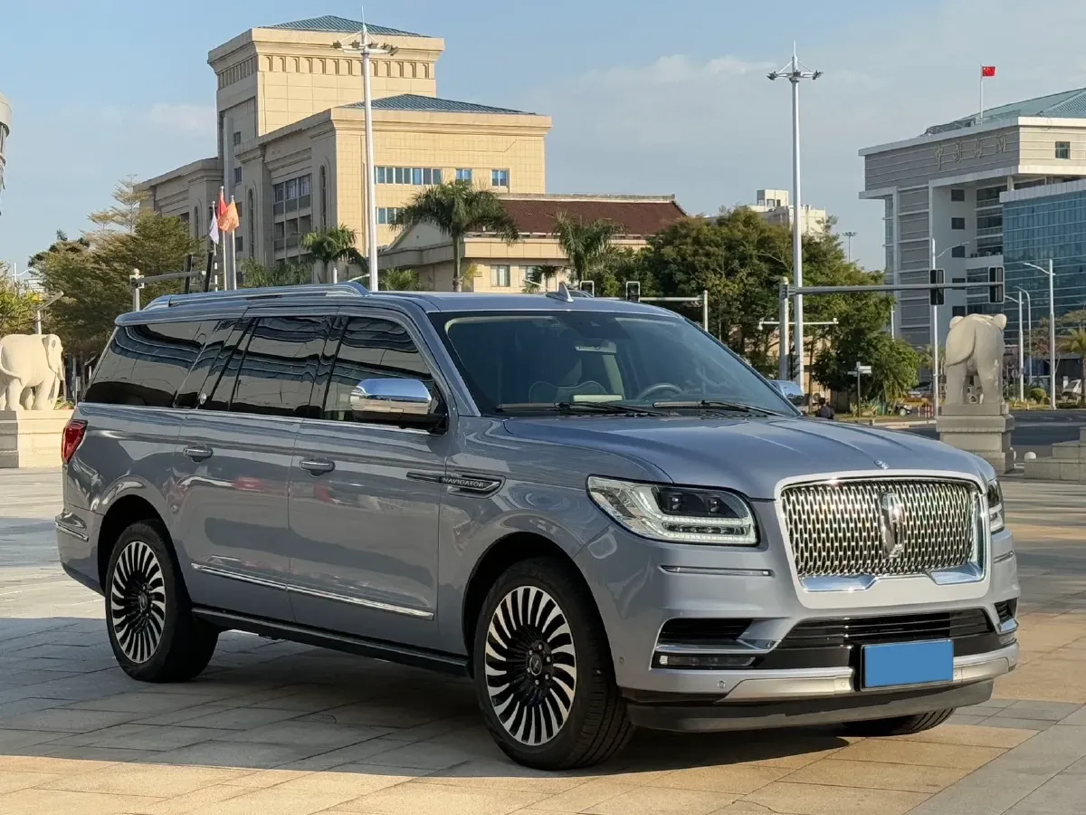 2020 Lincoln Navigator 3.5T 388HP V6 10AT,autocango,china used car exporter,china ev exporter,chinese used car exporter,chinese used ev exporter