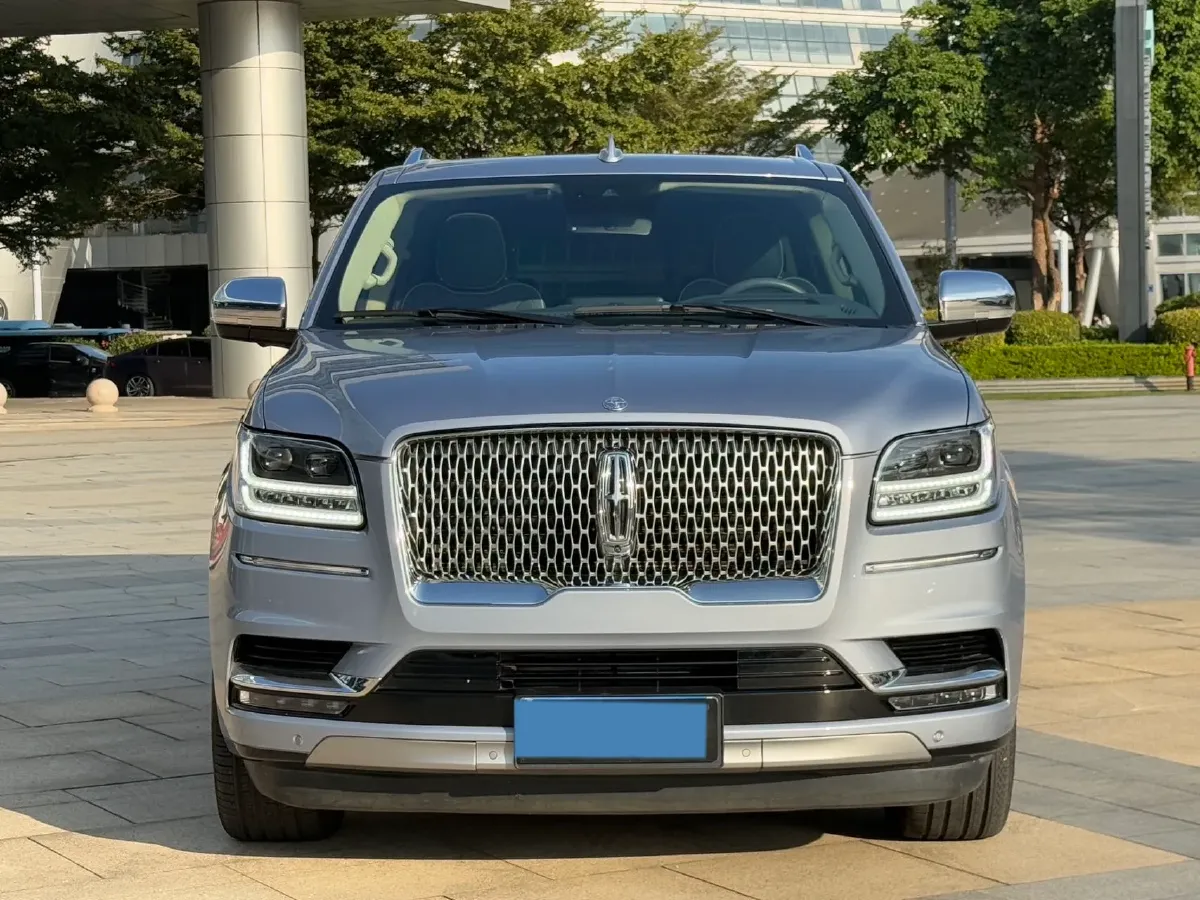 2020 Lincoln Navigator 3.5T 388HP V6 10AT,autocango,china used car exporter,china ev exporter,chinese used car exporter,chinese used ev exporter