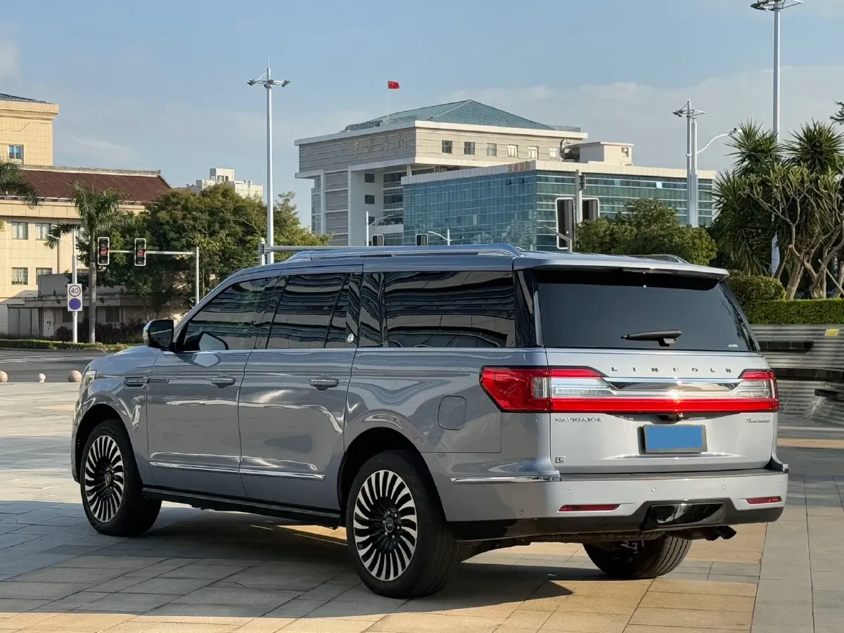 2020 Lincoln Navigator 3.5T 388HP V6 10AT,autocango,china used car exporter,china ev exporter,chinese used car exporter,chinese used ev exporter