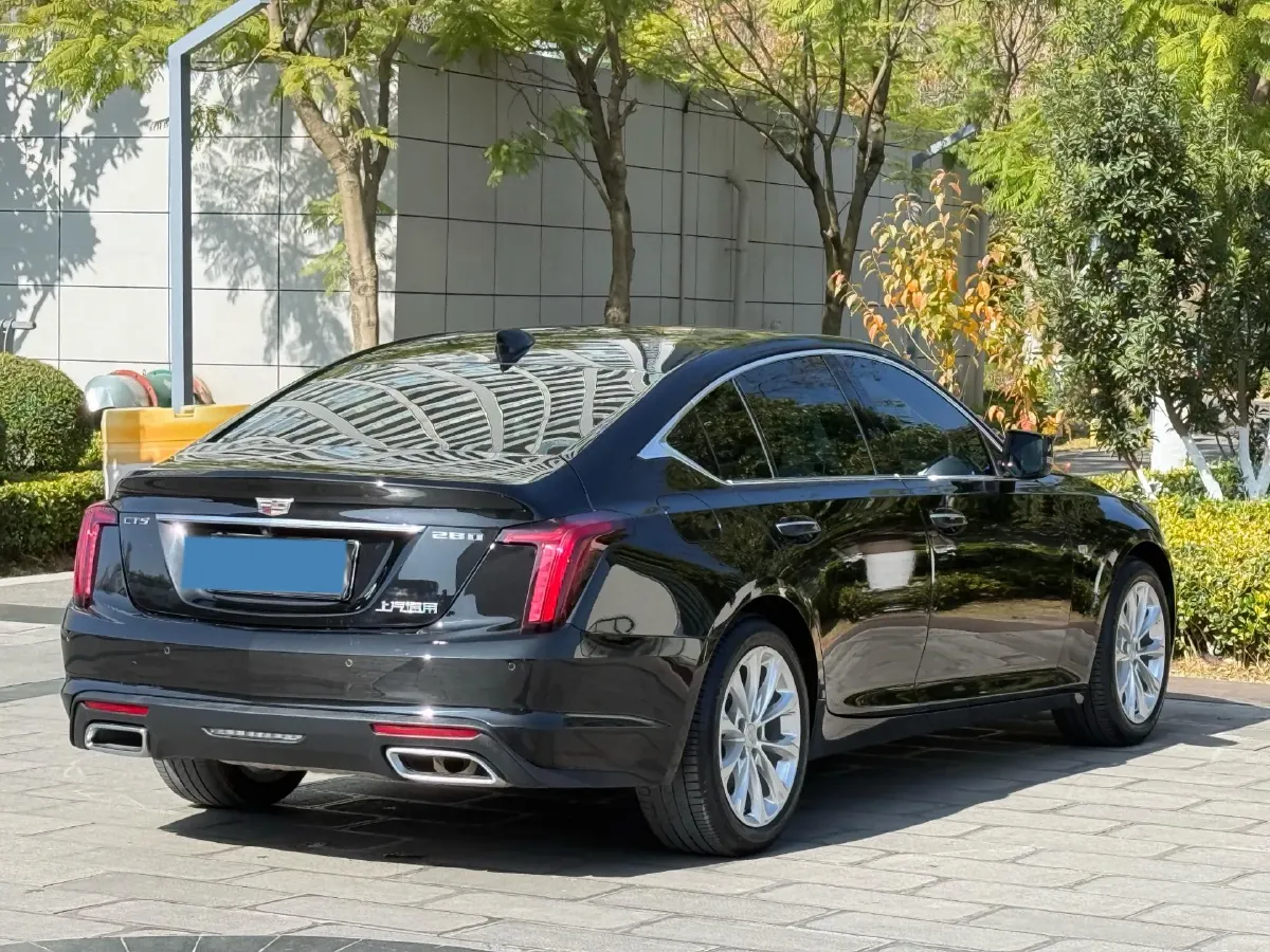 2023 Cadillac CT5 2.0T 237HP L4 10AT,autocango,china used car exporter,china ev exporter,chinese used car exporter,chinese used ev exporter