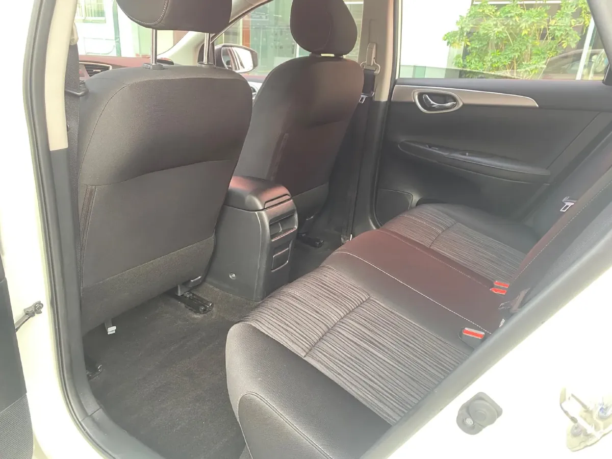 2019 Nissan Sylphy 1.6L 126HP L4 CVT,autocango,china used car exporter,china ev exporter,chinese used car exporter,chinese used ev exporter