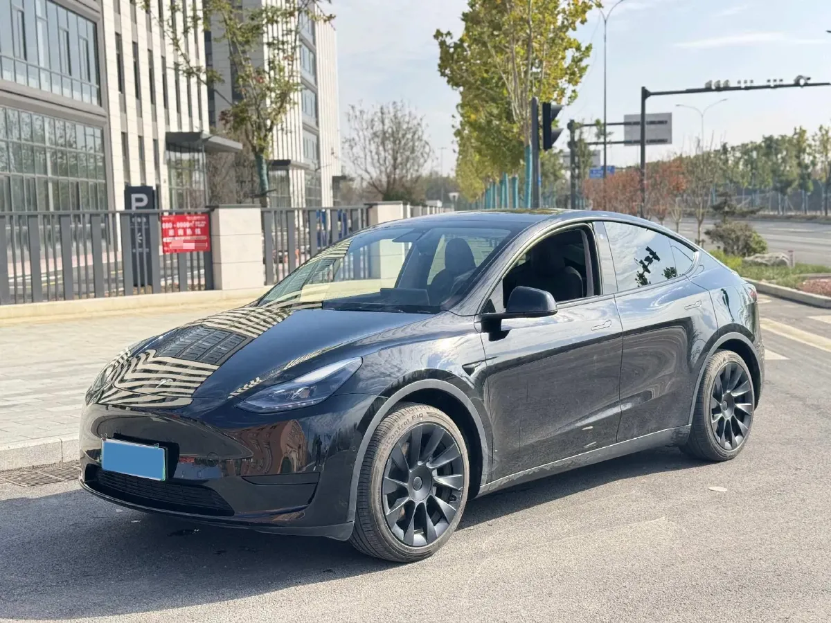 2021 MINI COUNTRYMAN 1.5T 136HP L3 8AT,autocango,china used car exporter,china ev exporter,chinese used car exporter,chinese used ev exporter