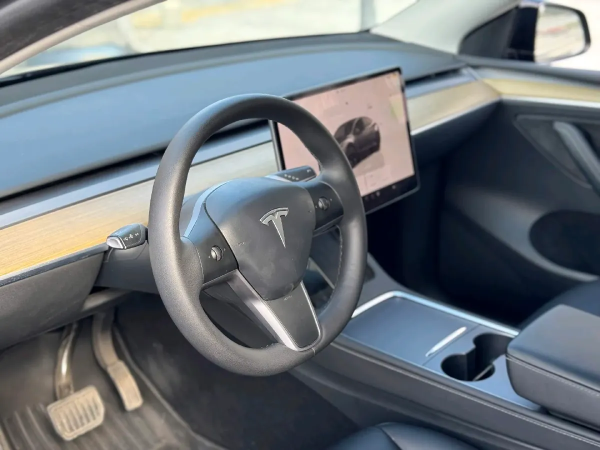 2021 MINI COUNTRYMAN 1.5T 136HP L3 8AT,autocango,china used car exporter,china ev exporter,chinese used car exporter,chinese used ev exporter