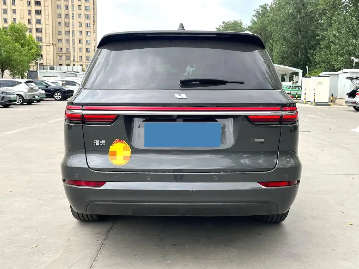 2021 Li ONE Range Extended 131HP REEV 40.5KWH,autocango,china used car exporter,china ev exporter,chinese used car exporter,chinese used ev exporter