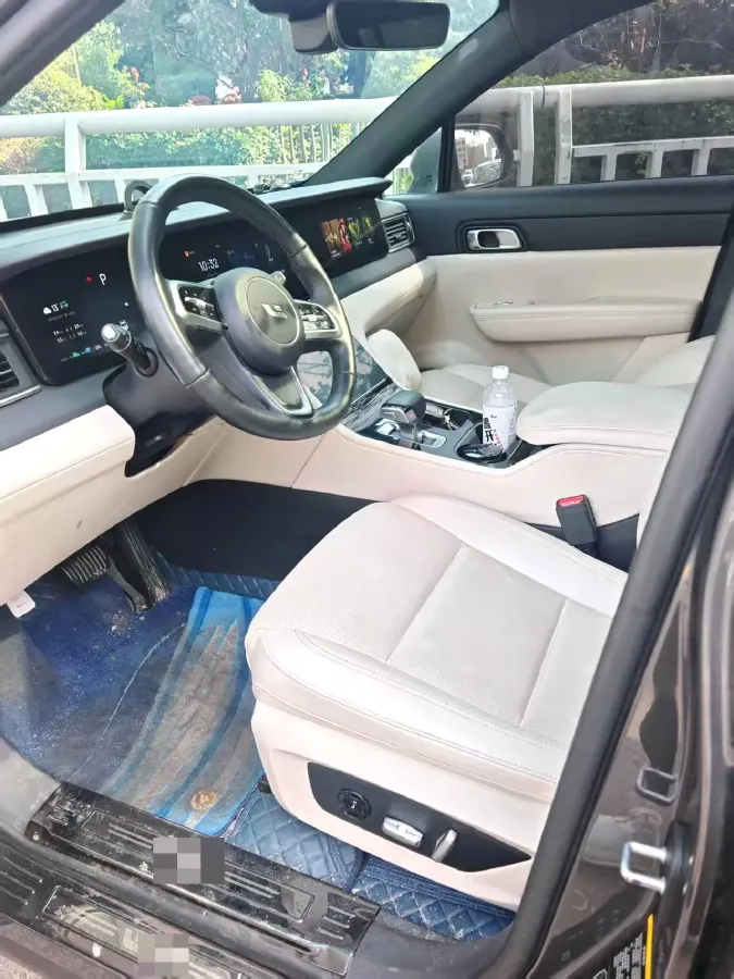 2021 Li ONE Range Extended 131HP REEV 40.5KWH,autocango,china used car exporter,china ev exporter,chinese used car exporter,chinese used ev exporter