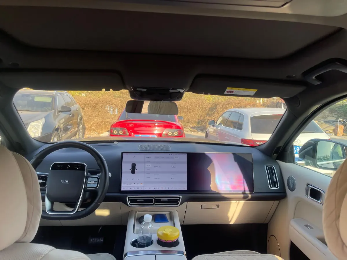 2022 Li L9 Range Extended 154HP REEV 42.6KWH,autocango,china used car exporter,china ev exporter,chinese used car exporter,chinese used ev exporter