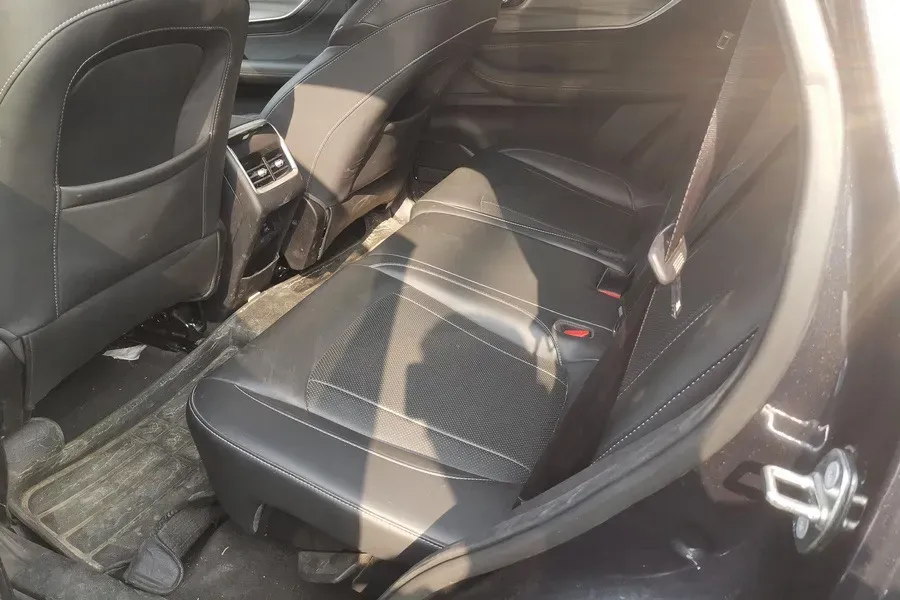 2022 Chery Tiggo 8 Plus 1.6T 197HP L4 7DCT,autocango,china used car exporter,china ev exporter,chinese used car exporter,chinese used ev exporter