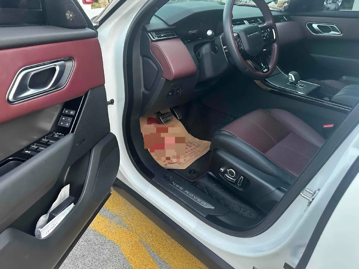 2024 Land Rover Range Rover Velar 2.0T 250HP L4 8AT,autocango,china used car exporter,china ev exporter,chinese used car exporter,chinese used ev exporter