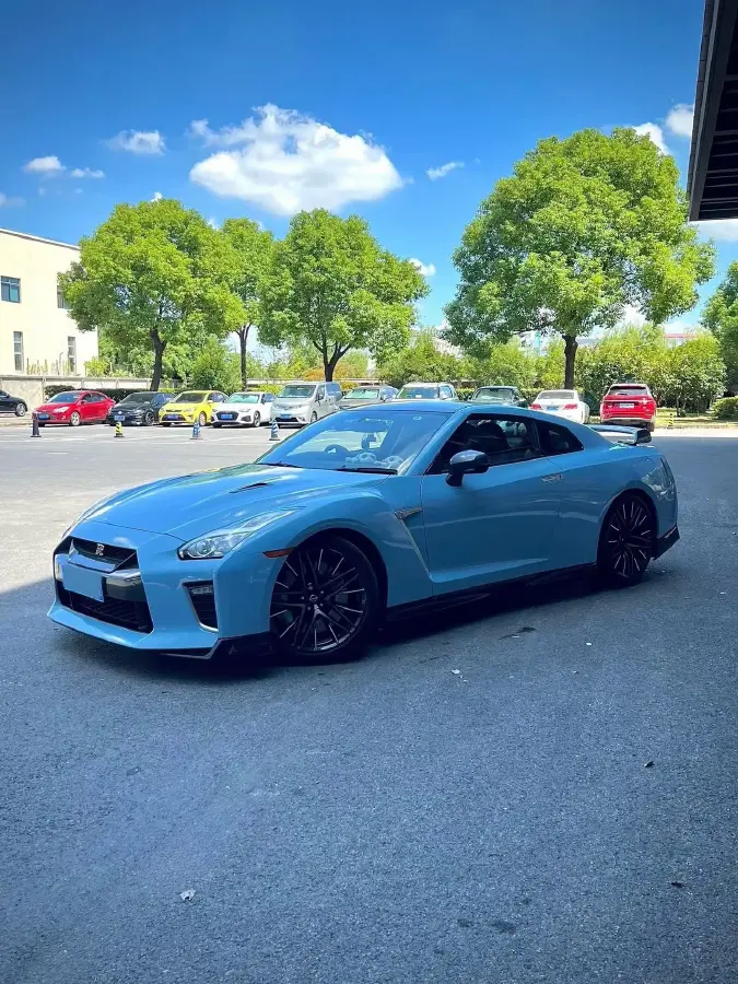 2009 Nissan GT-R 3.8T 486HP V6 6DCT