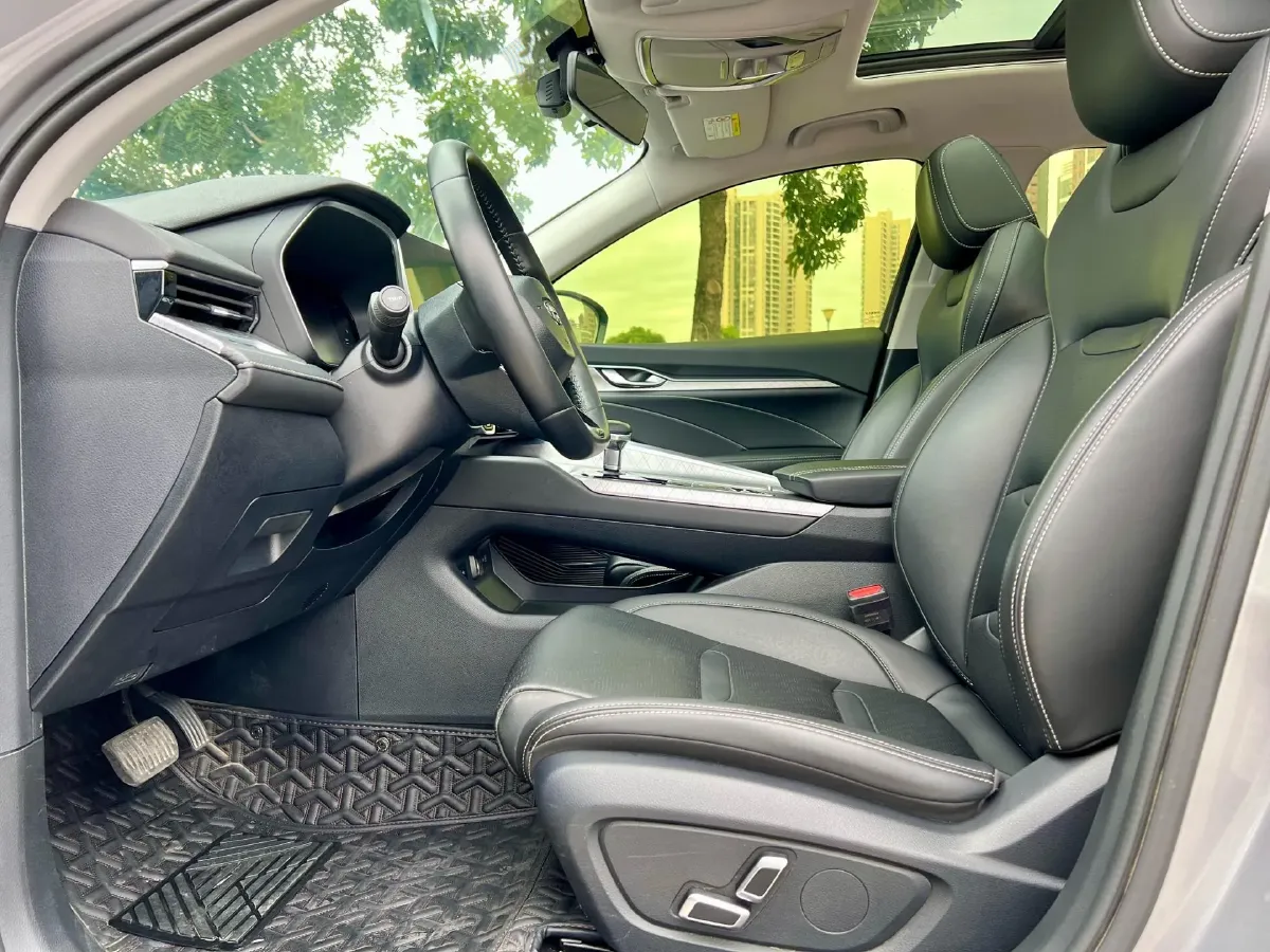 2021 Geely Preface 2.0T 190HP L4 7DCT,autocango,china used car exporter,china ev exporter,chinese used car exporter,chinese used ev exporter