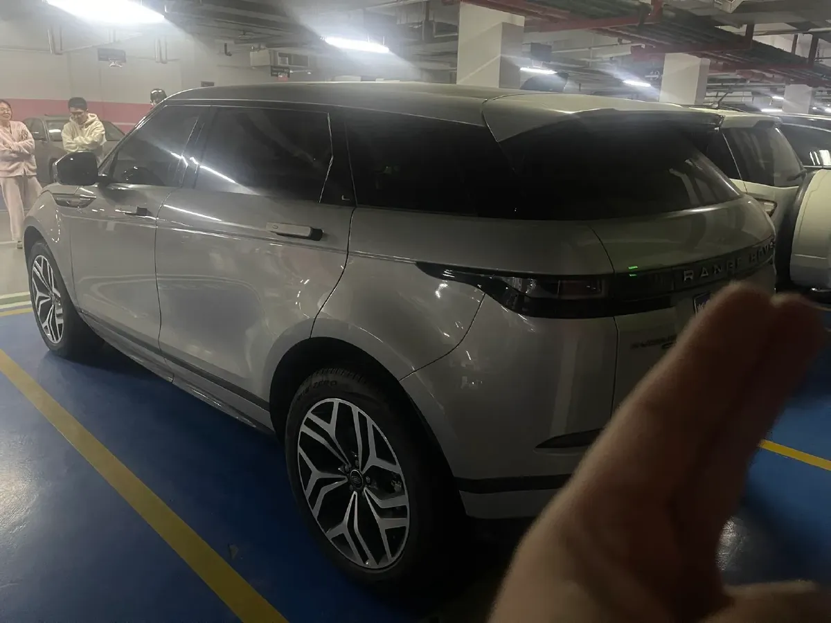 2022 Land Rover Range Rover Evoque 2.0T 249HP L4 9AT,autocango,china used car exporter,china ev exporter,chinese used car exporter,chinese used ev exporter