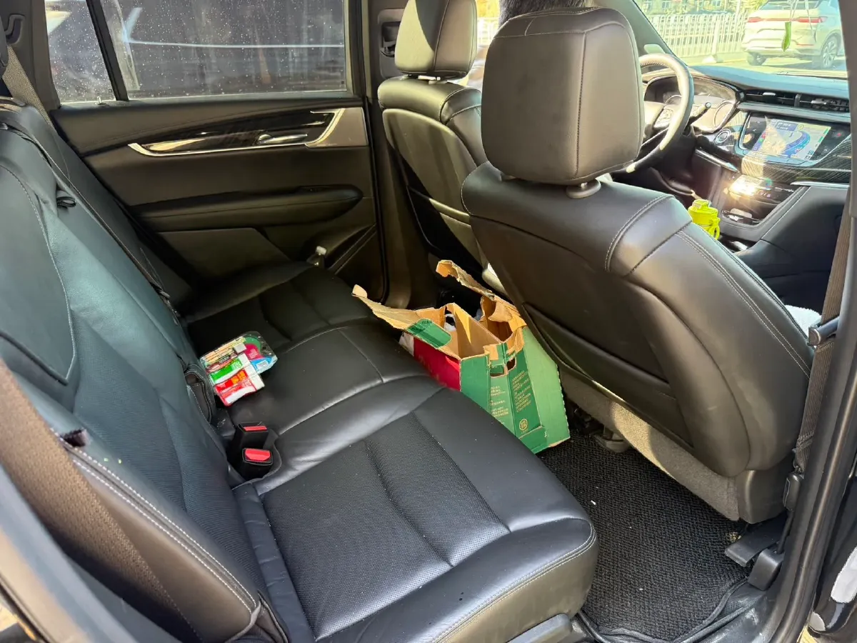 2020 Cadillac XT6 2.0T 237HP L4 9AT,autocango,china used car exporter,china ev exporter,chinese used car exporter,chinese used ev exporter