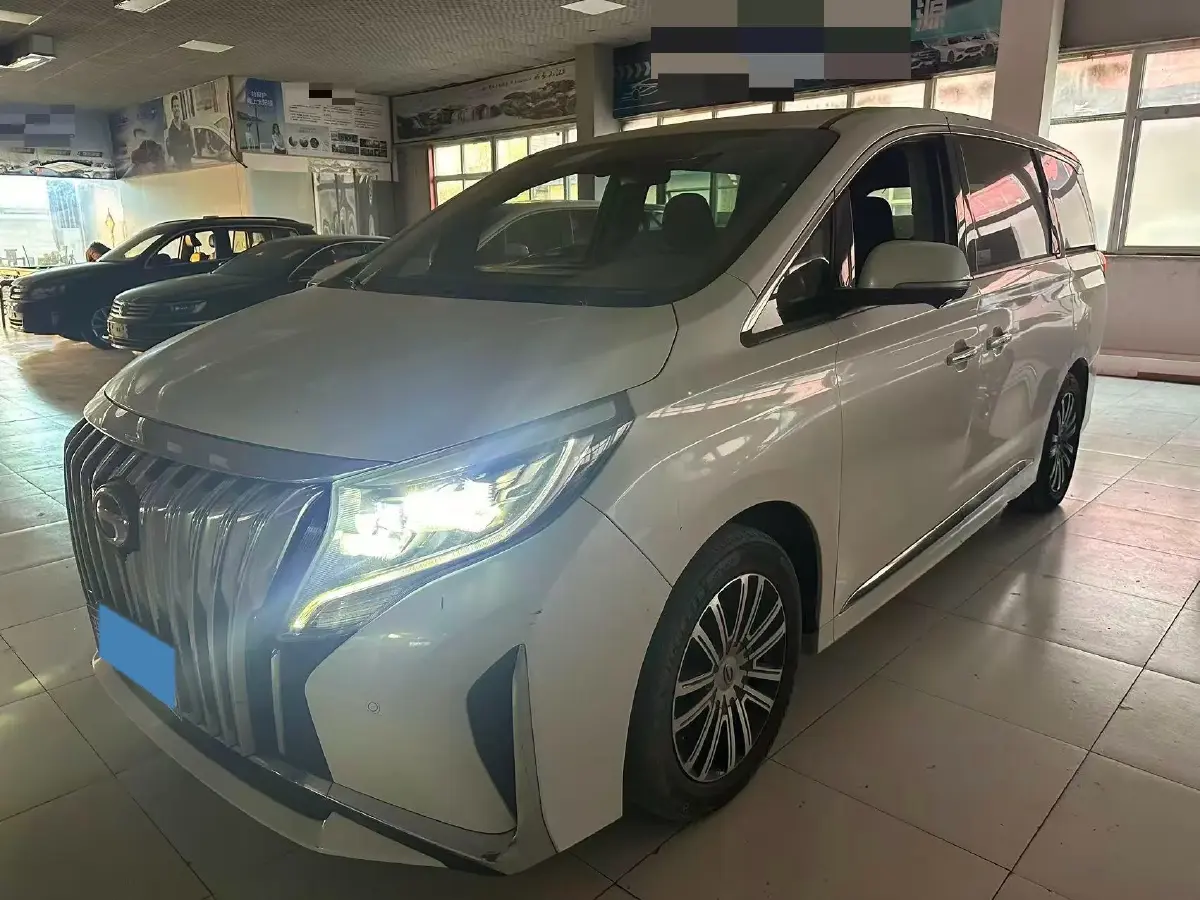 2021 GAC Trumpchi M8 2.0T 252HP L4 8AT