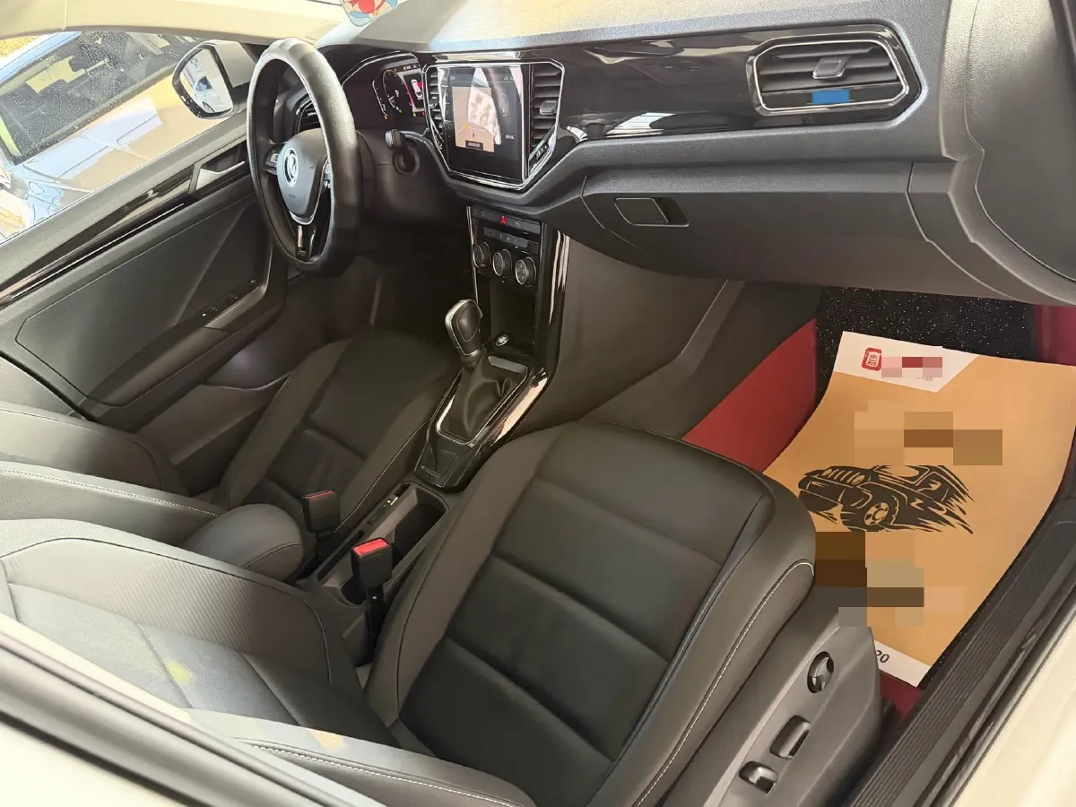 2021 Volkswagen T-Roc 1.4T 150HP L4 7DCT,autocango,china used car exporter,china ev exporter,chinese used car exporter,chinese used ev exporter