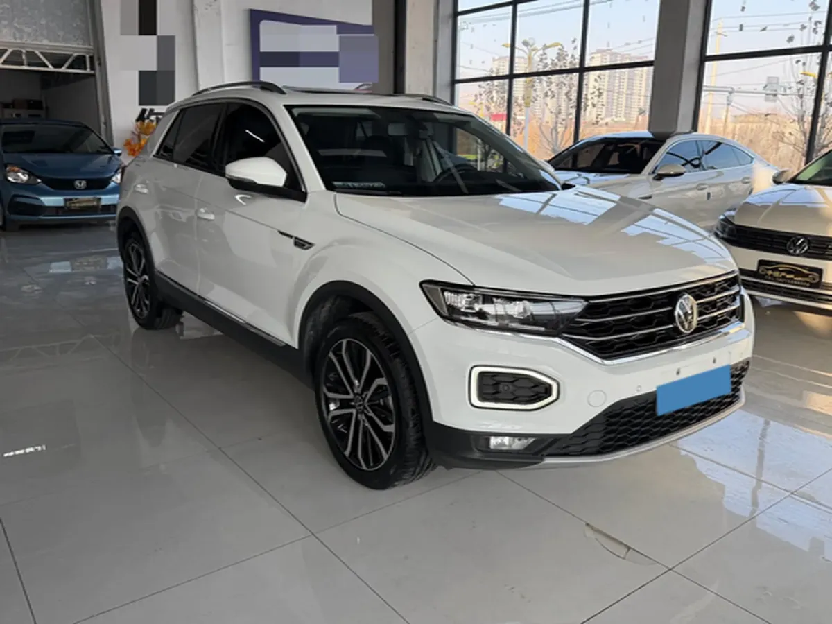 2021 Volkswagen T-Roc 1.4T 150HP L4 7DCT,autocango,china used car exporter,china ev exporter,chinese used car exporter,chinese used ev exporter