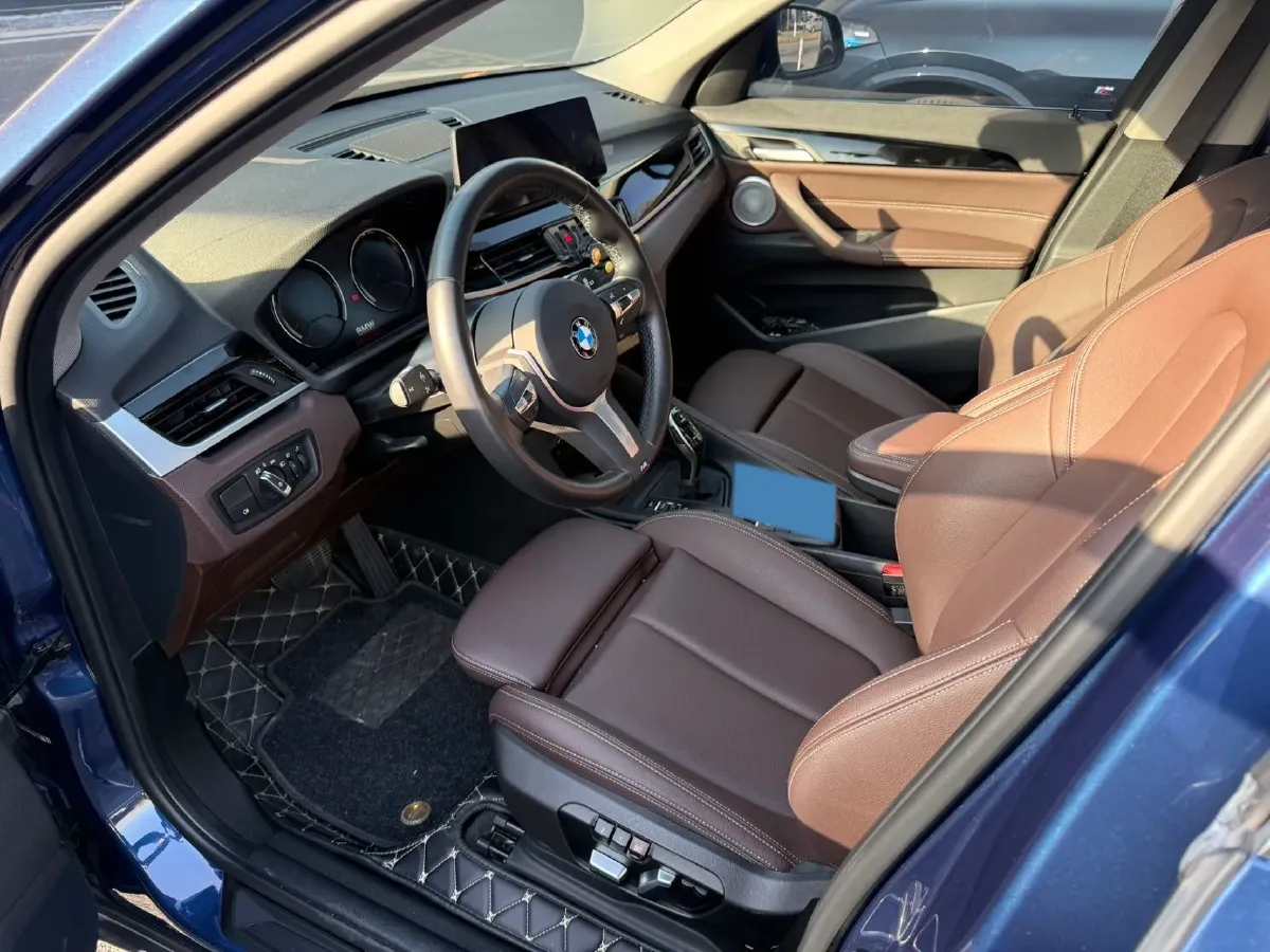 2022 BMW X1 2.0T 192HP L4 7DCT,autocango,china used car exporter,china ev exporter,chinese used car exporter,chinese used ev exporter