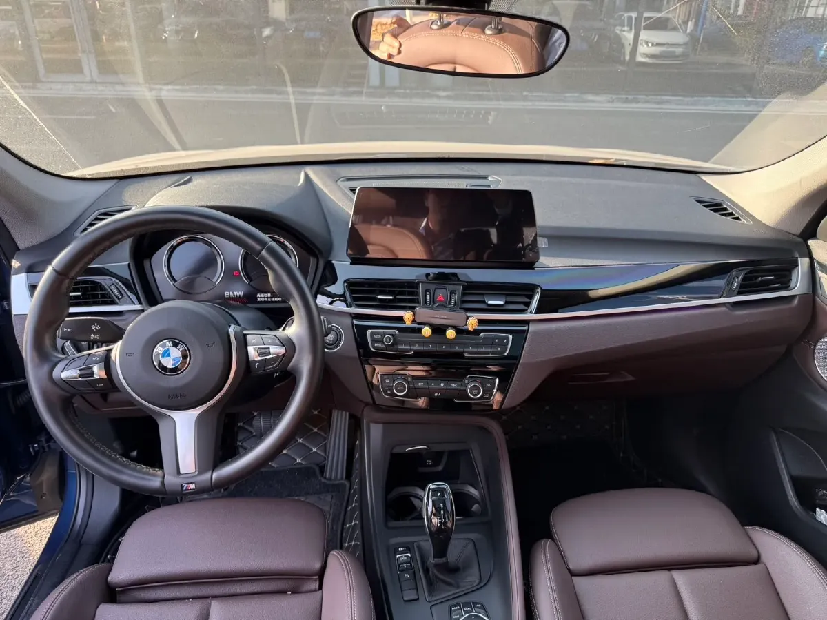 2022 BMW X1 2.0T 192HP L4 7DCT,autocango,china used car exporter,china ev exporter,chinese used car exporter,chinese used ev exporter